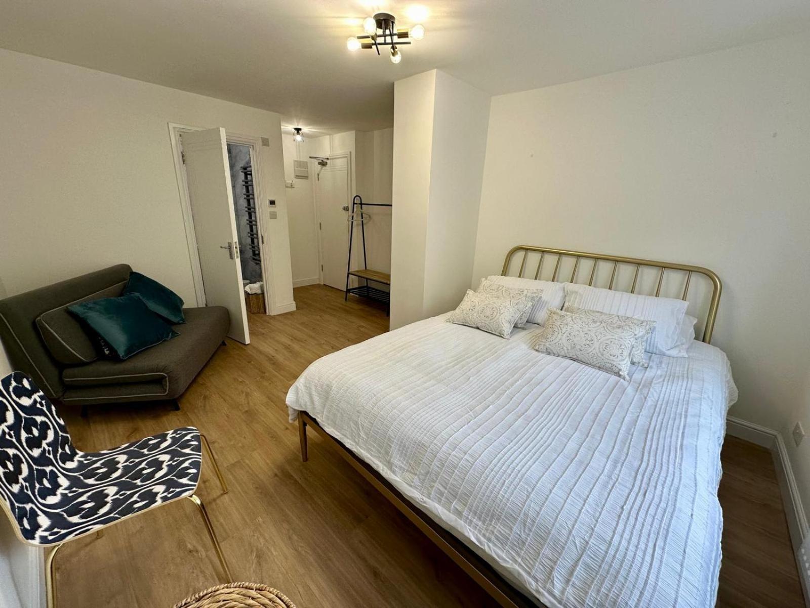 Finsbury Park Studios Лондон Экстерьер фото