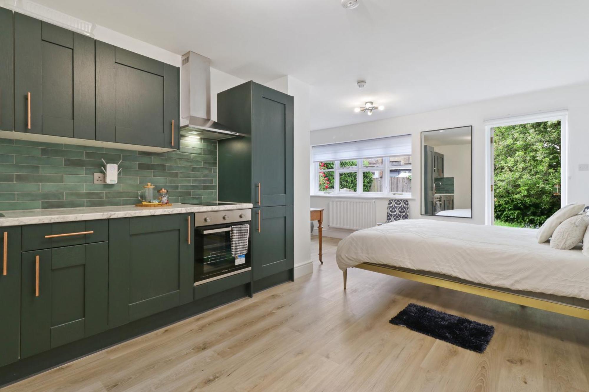 Finsbury Park Studios Лондон Экстерьер фото